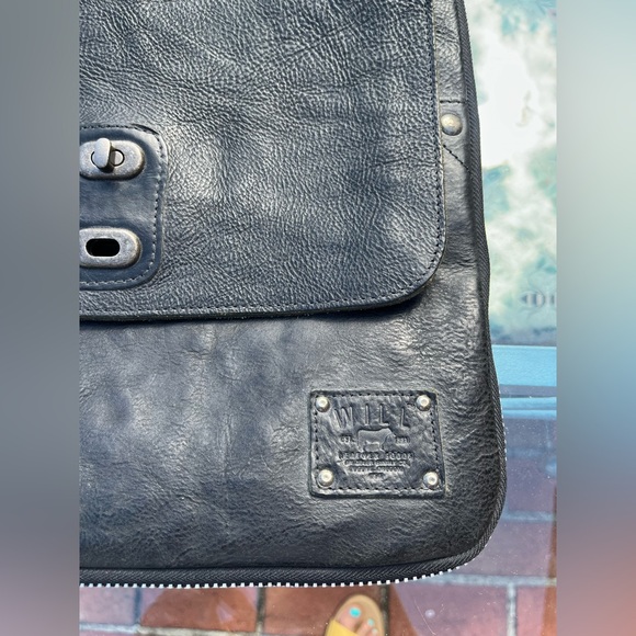 WILL Leather Goods Otto Crossbody Bag NWT - Picture 6 of 16